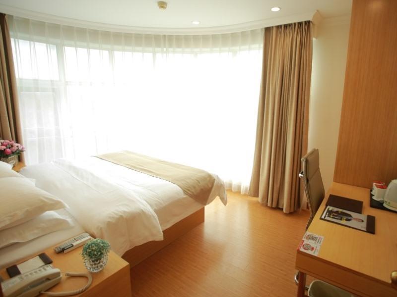 Greentree Inn Shanghai Hongqiao Airport Apartment Hotel Екстериор снимка