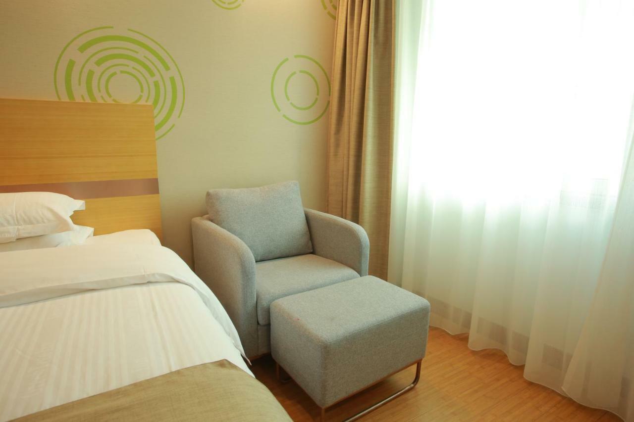 Greentree Inn Shanghai Hongqiao Airport Apartment Hotel Екстериор снимка